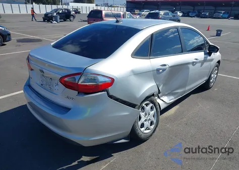 2013 Ford Fiesta Se from USA, damaged, VIN 3FADP4BJ8DM227682